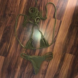 🚫SOLD🚫 Acacia Set